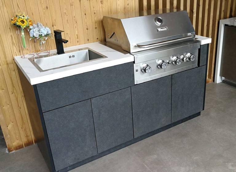 aluminum outdoor kitchens