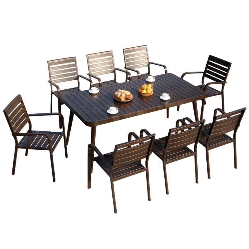 Outdoor dining set